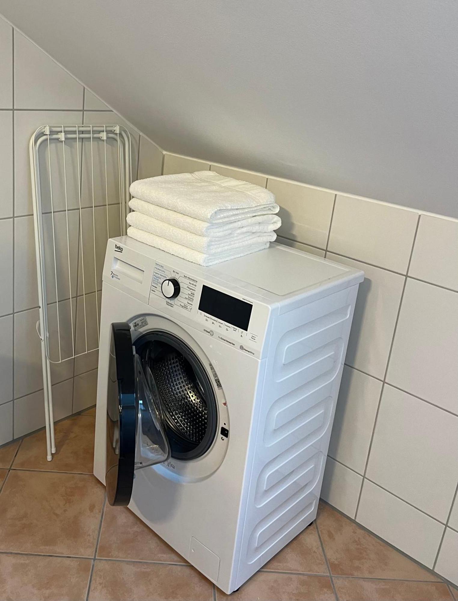 Das Bergl Rosegg Bagian luar foto