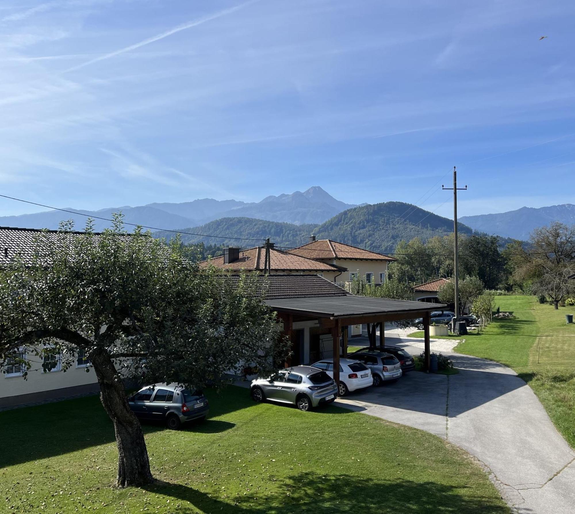 Das Bergl Rosegg Bagian luar foto